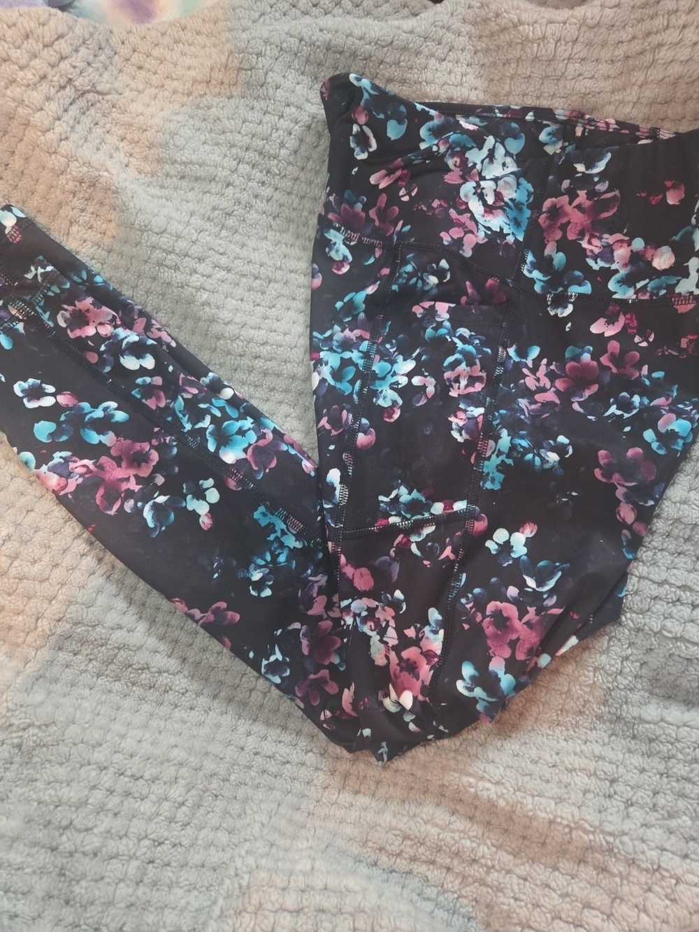 Avia Floral High Rise Active Core Performance Leggings Size M (8-10) EUC